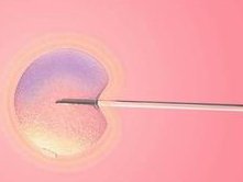 45岁大龄女性做试管比自然怀孕的成功率更低吗？